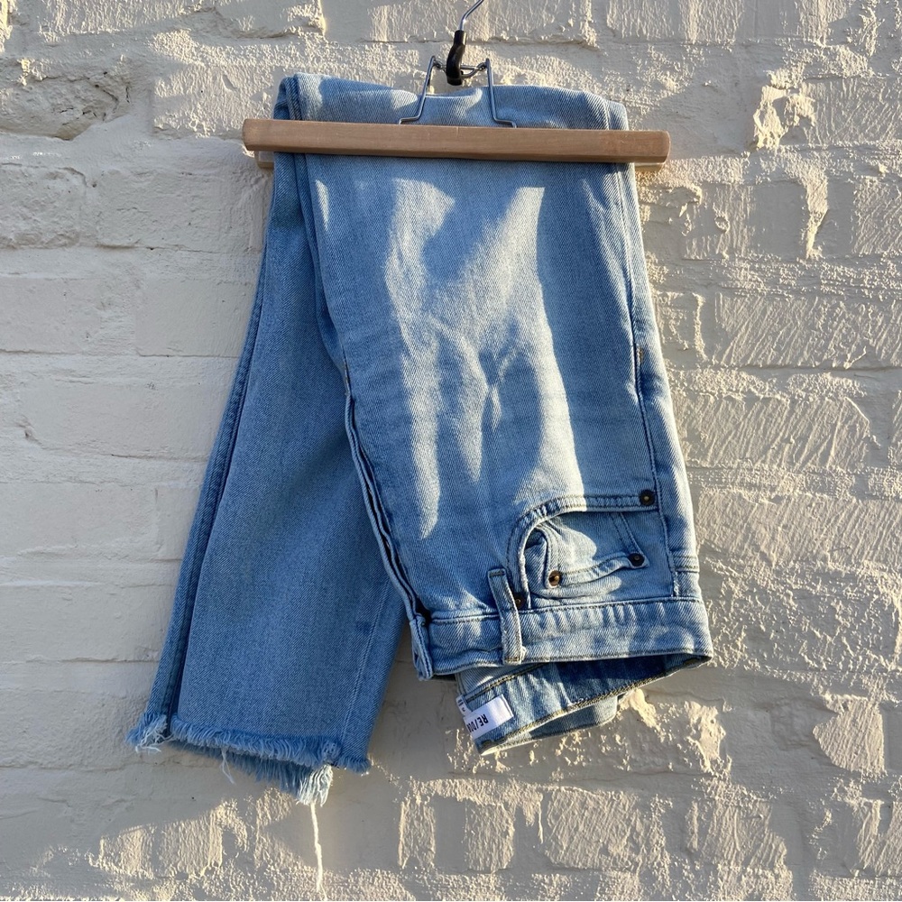 Re / Done | 90s High Rise Ankle Jeans | 29 - Picture 1 of 7